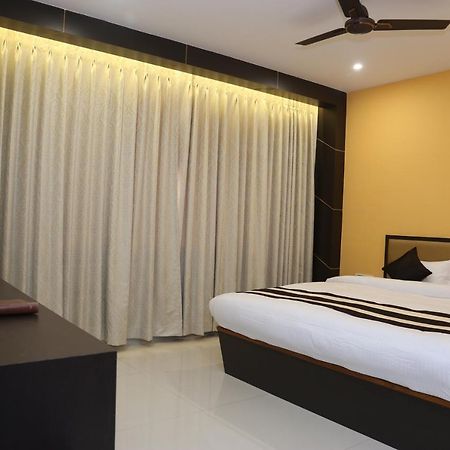 Hotel Ds International Jamshedpur Esterno foto